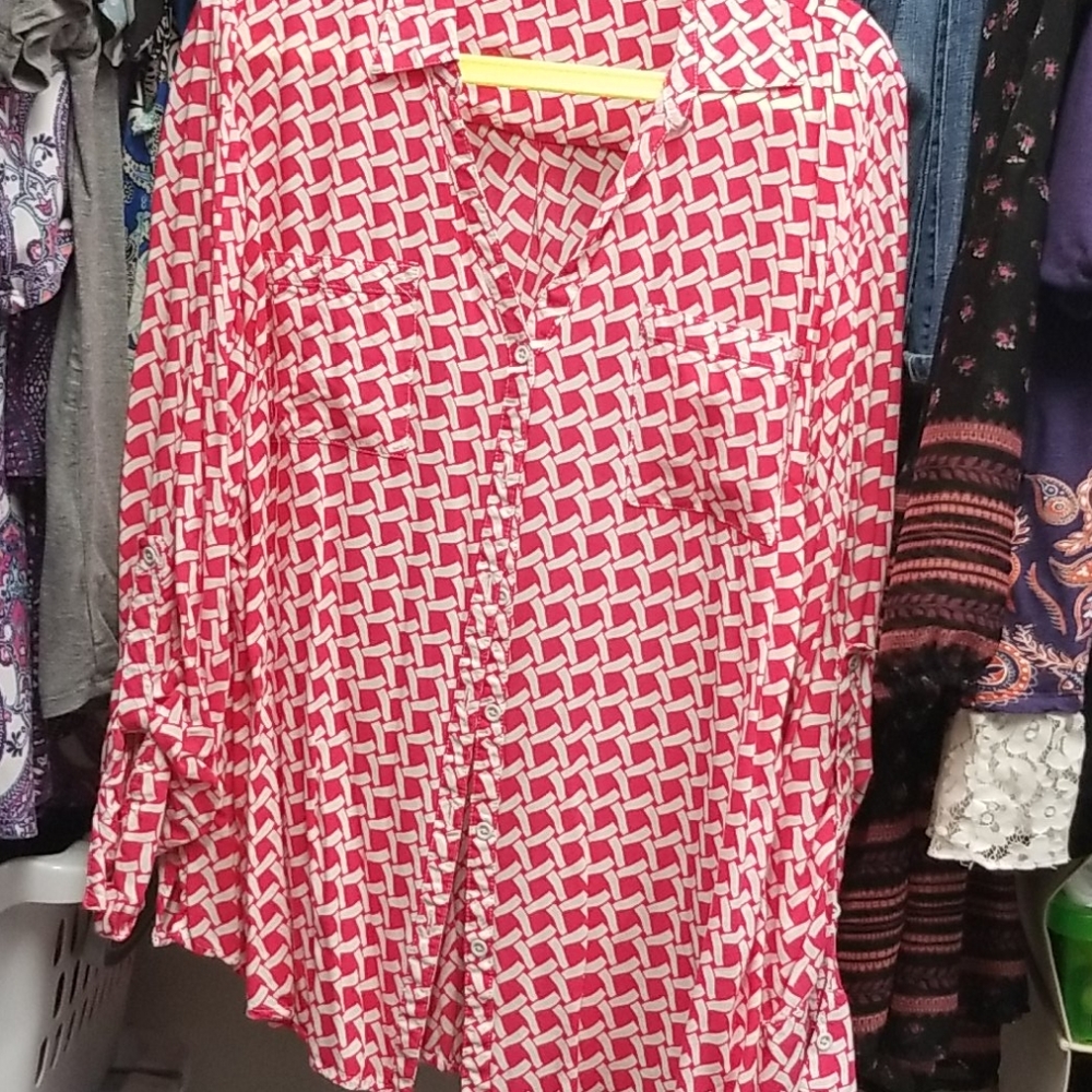 Pink/White long Sleeve Shirt  xl